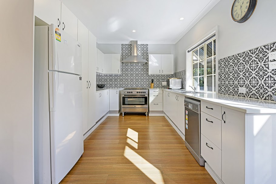 Bright and carefully equipped kitchen